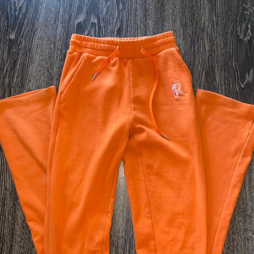 GSWOO stacked pants